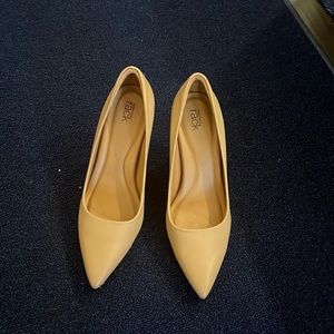 Nordstrom Rack nude heels, size 9